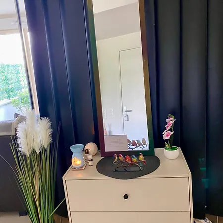Spacious & Stylish Flat Easy Access To Defense-paris Апартаменты *
